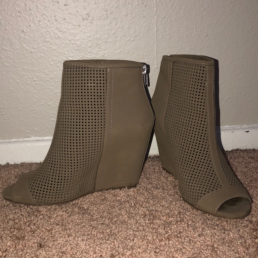 Juicy Couture Jc Nessamushroom